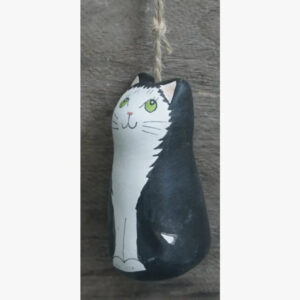 A Cat lightpull- Trendy Cat Black and white